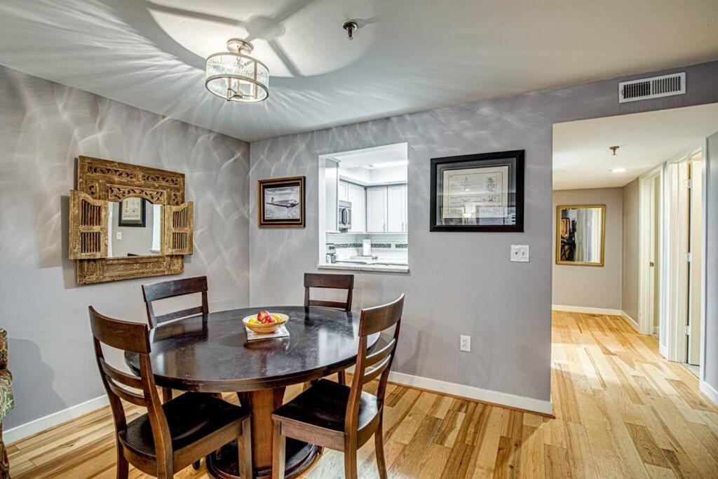 The Frequent Flyer Apartment Winston-Salem Ngoại thất bức ảnh